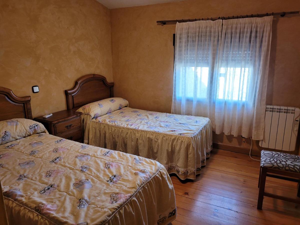 Casa Rural La Vid Cadalso de los Vidrios Εξωτερικό φωτογραφία